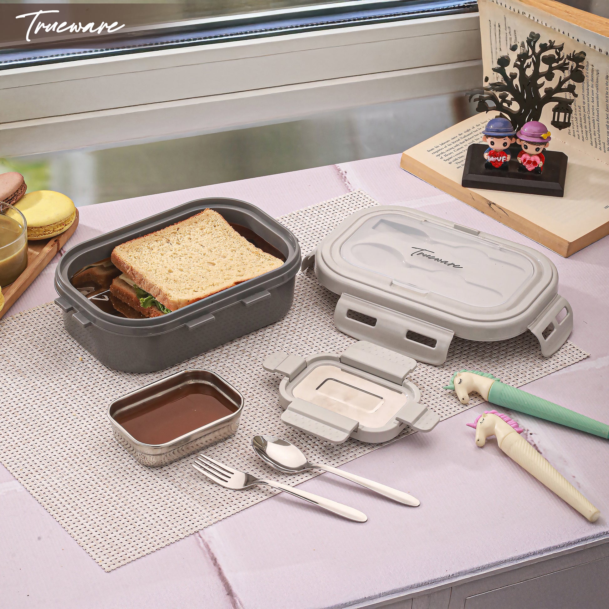 Trueware Picaso Insulated Inner Steel Thermoware BPA Free, Airtight, Food Grade, 2 Containers Lunch Box 750 ML