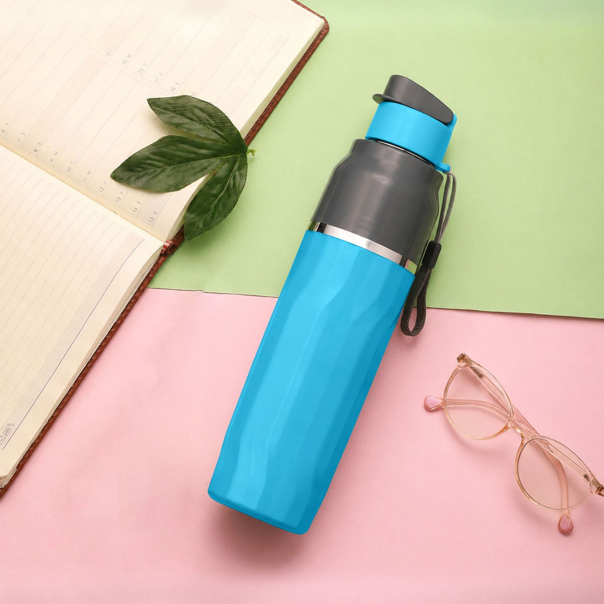 Trueware Aqua Blink Inner Stainless Steel Water Bottle | 600 ml